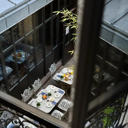 Hotel Mademoiselle-3